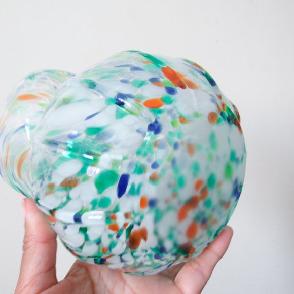 Artisan Glass Flower Vase Ruffle Rim Speckled Multicolor-Medium Bloom Vase - Picture 8 of 11